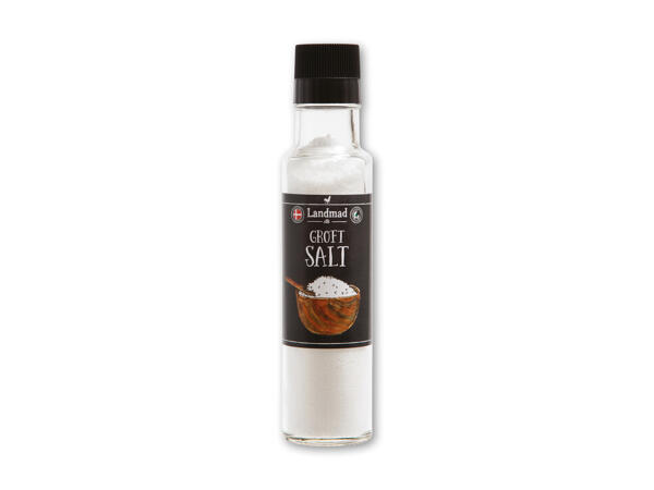 Landmad salt med krydderi eller salt- og peberkværn