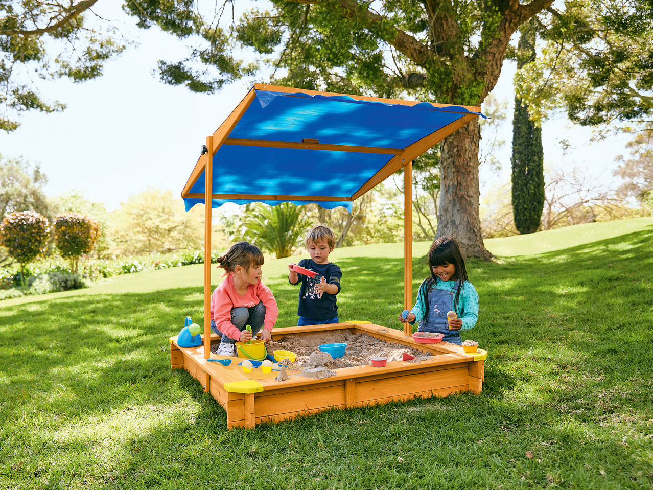 Sandpit With Sun Shade