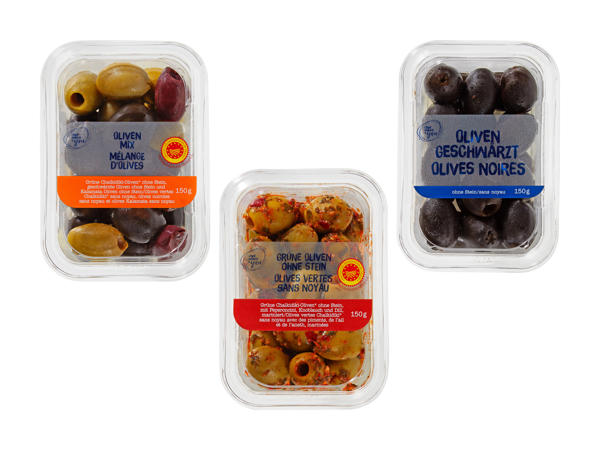 Diverse varianti di olive