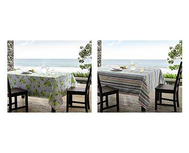 Huntington Home Indoor/Outdoor Tablecloth