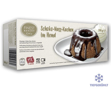 FINEST BAKERY Schoko-Nuss-Kuchen im Hemd mit Schokosauce
