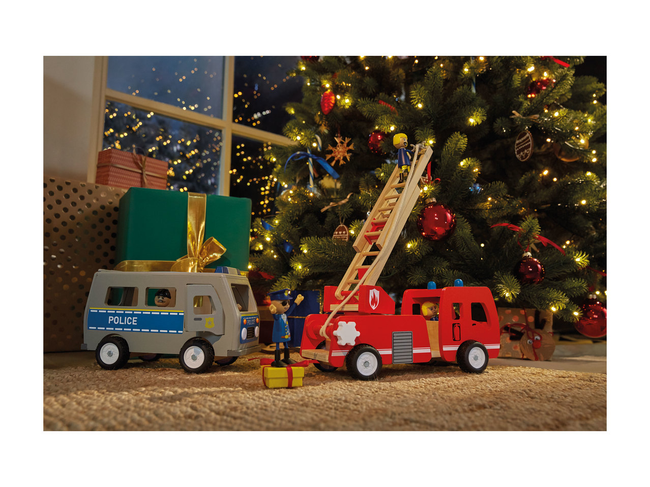 Playtive Junior Vehicle or Emergency Crane Set1