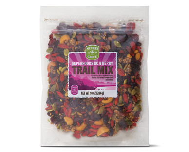 Southern Grove Superfoods Goji or Golden Berry Trail Mix