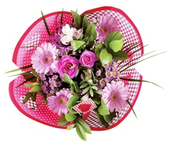 Bouquet avec décorations St-Valentin
