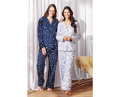Women's Flannel PJ Set