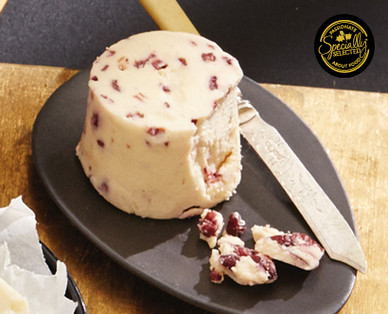 SPECIALLY SELECTED WHITE STILTON WITH CRANBERRIES 200G