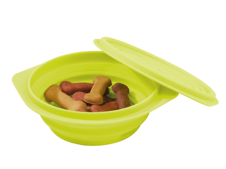 Zoofari Travel Food Bowl, Snack Ball or Dental Care Toy