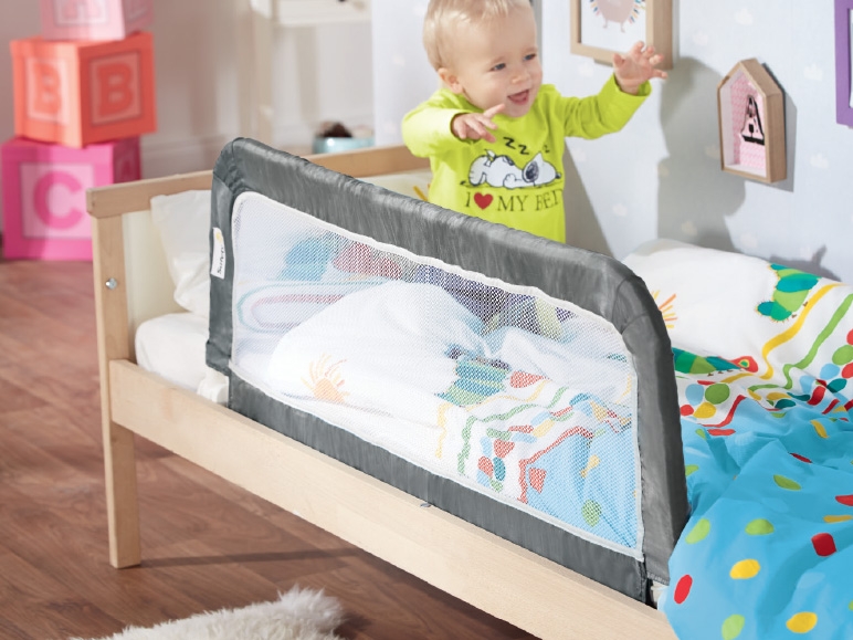 SAFETY 1ST(R) Portable Bed Rail