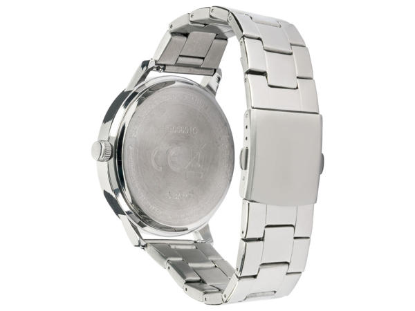 Watch with Exchangeable Strap