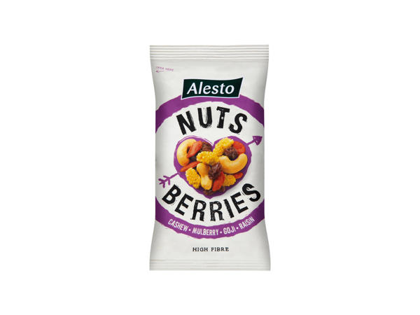NUTS & BERRIES