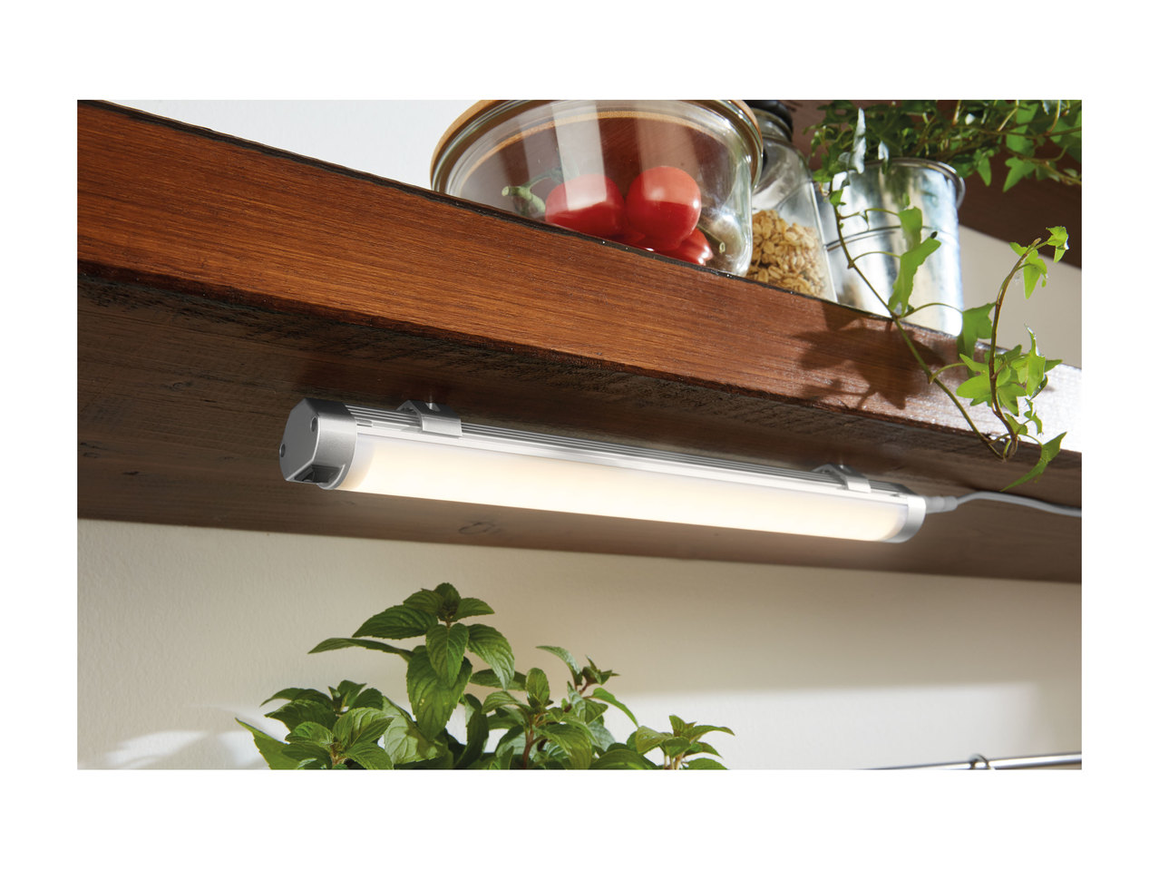 Livarno Lux Under-Cabinet LED Light1
