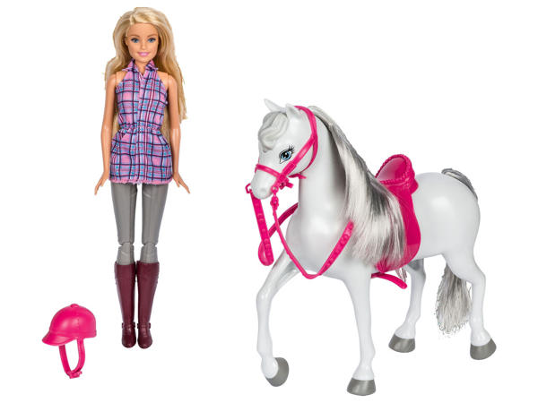 Assorted Barbie Doll Sets