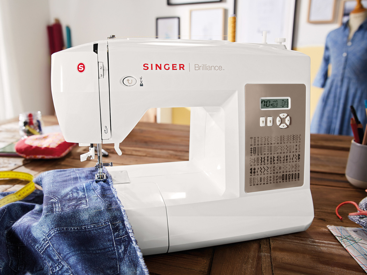 Singer Brilliance™ Sewing Machine1 Lidl — Great Britain Specials
