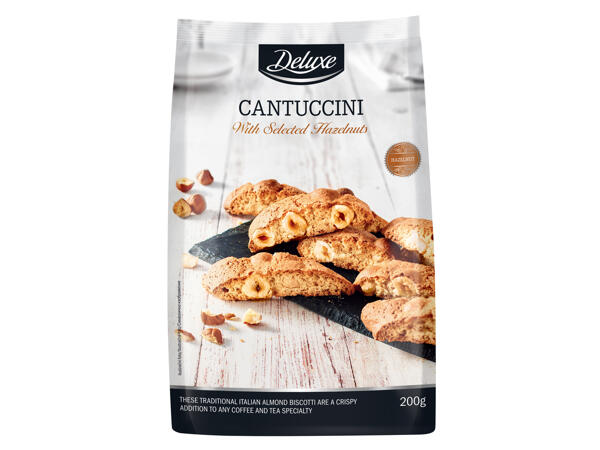Cantuccini Biscuits with pistachios or hazelnuts