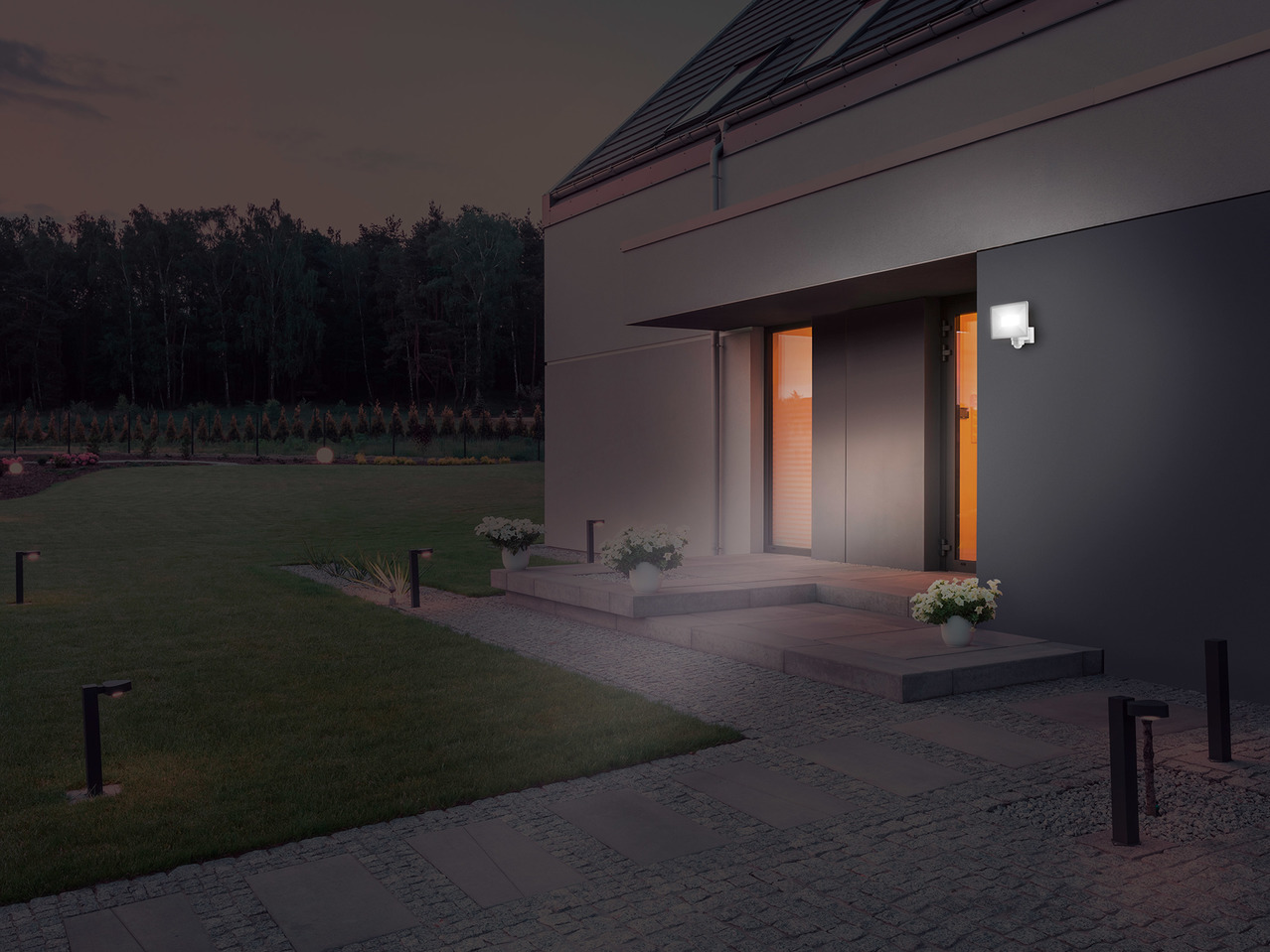 Livarno Lux 30W Slim Outdoor Spotlight with Motion Sensor1