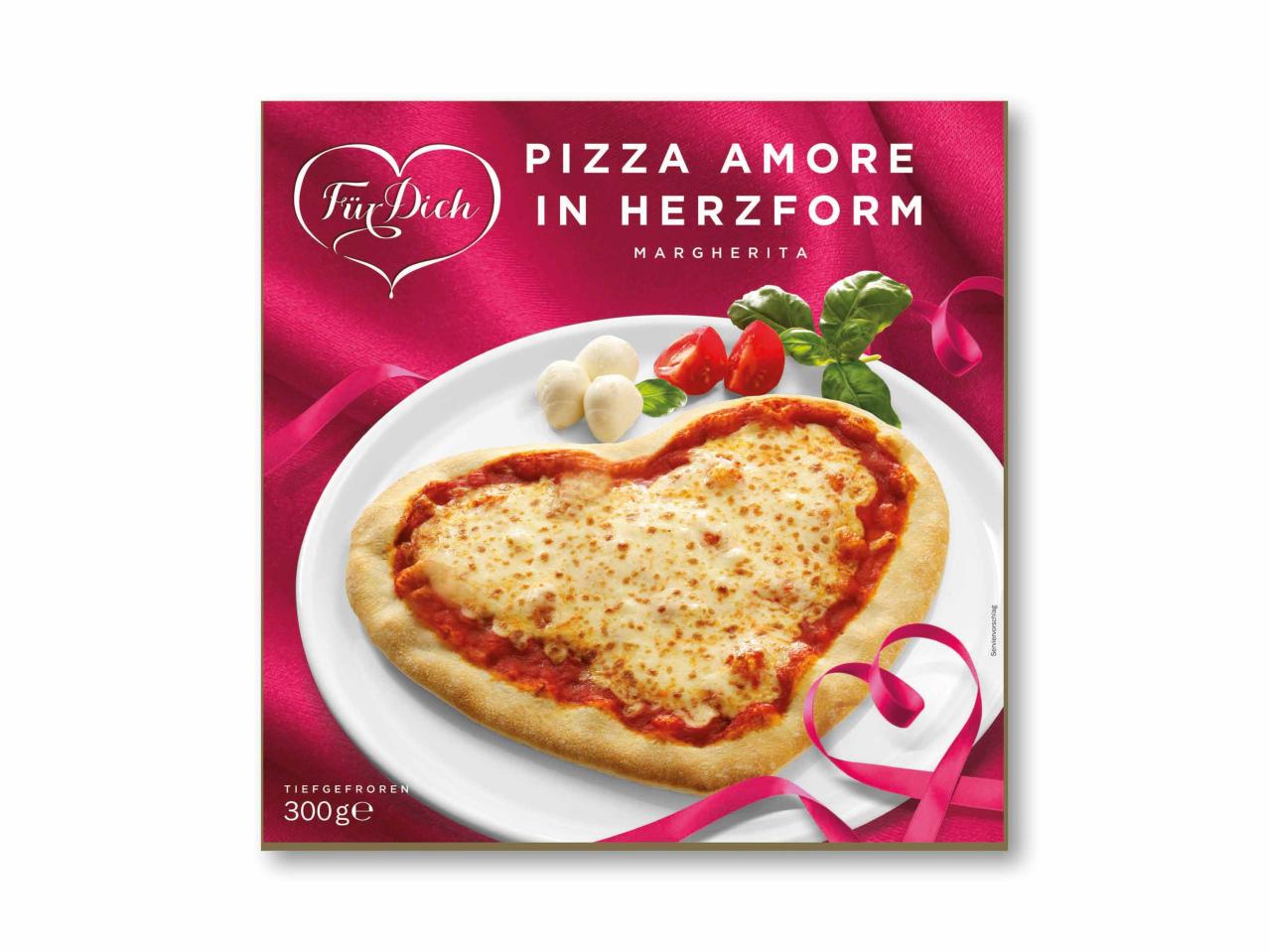 Pizza amore a forma di cuore