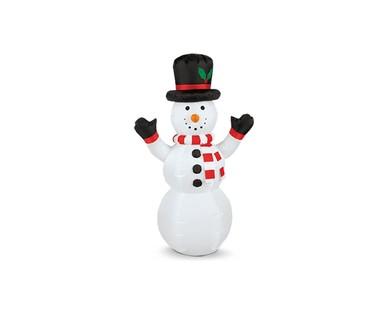 Merry Moments Tree, Penguin or Snowman Inflatable