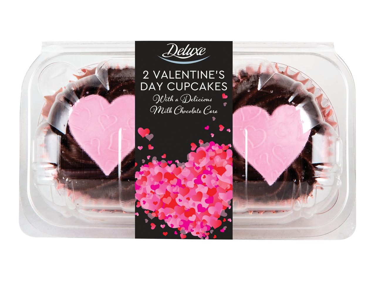DELUXE 2 Valentine's Day Cupcakes