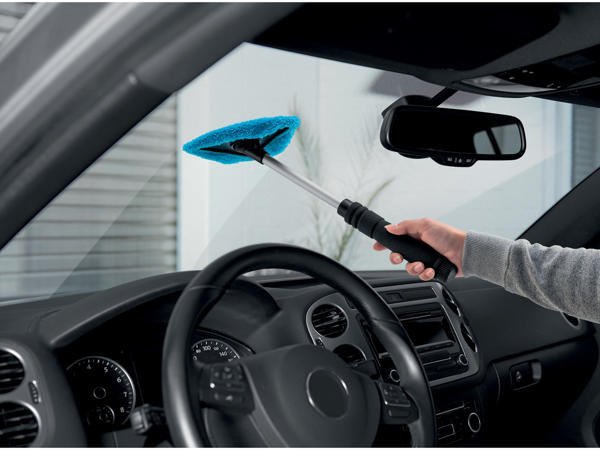Car Windscreen Cleaner