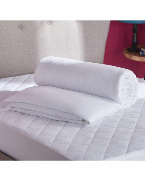 All Year Round King Size Duvet