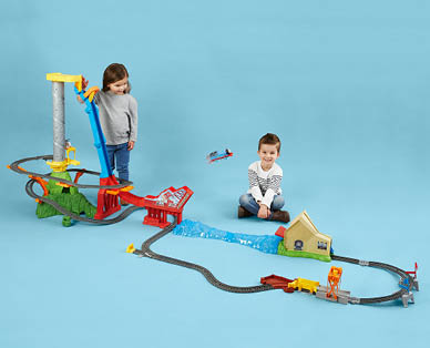 Thomas and Friends Sky-High Bridge Jump Train Set