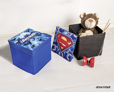 BATMAN/SUPERMANTM/MONSTER HIGHTM/SMILEY WORLD(R) Sitzbox für Kinder