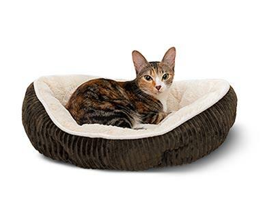 Heart to Tail 
 Cat Bed