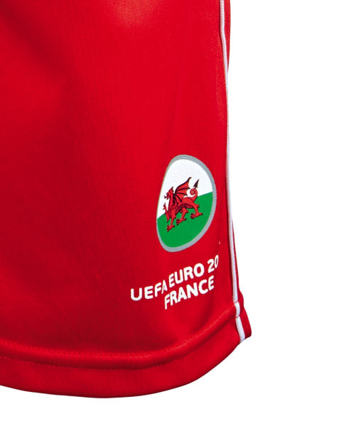 Children's Wales UEFA Football Kit