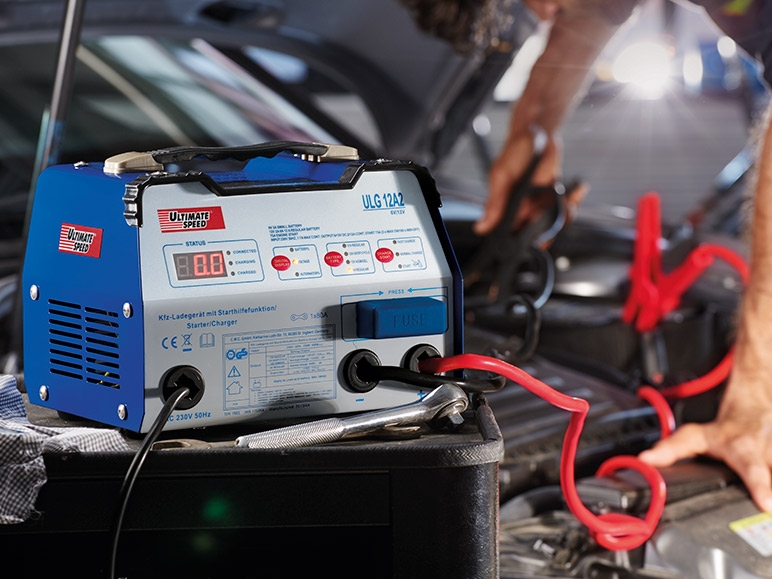 ULTIMATE SPEED Car Battery Charger with Jump Start Function