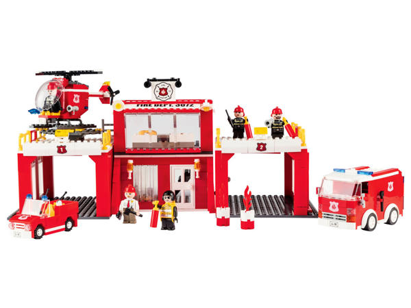 Assorted Building Block Play Sets