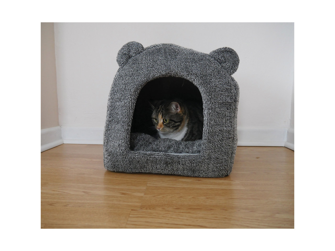 Rosewood Cat Beds1