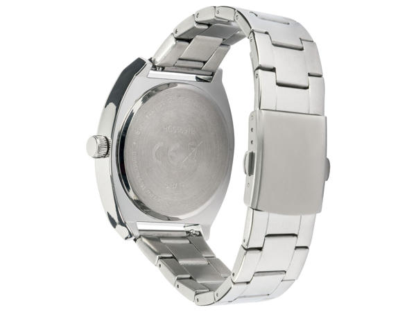 Watch with Exchangeable Strap