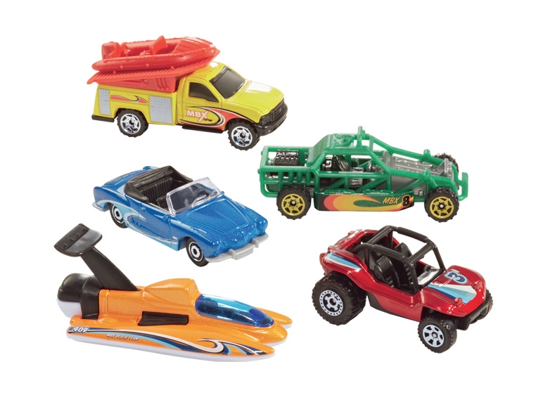 5 véhicules miniatures