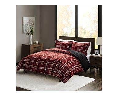 Huntington Home 
 Plush/Sherpa Comforter Set