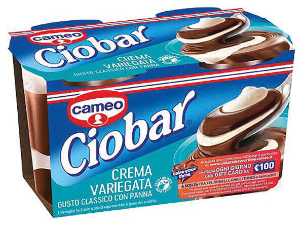 Ciobar Pudding Dessert with Cream