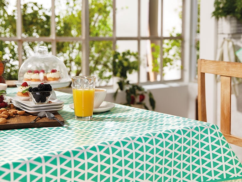 MERADISO Wipe-Clean Tablecloth