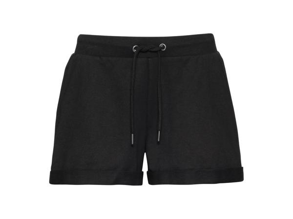 Ladies' Shorts