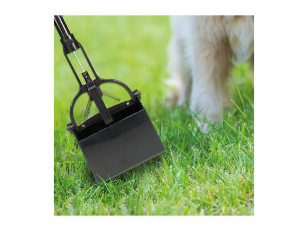 OUT! One-Handed Dog Poop Scoop