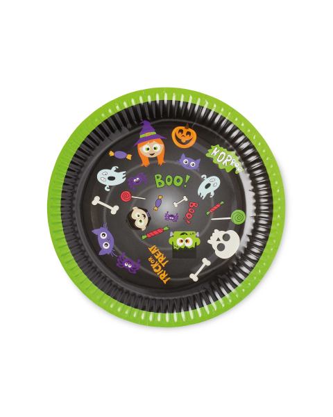 Halloween Character Plates 16 Pack