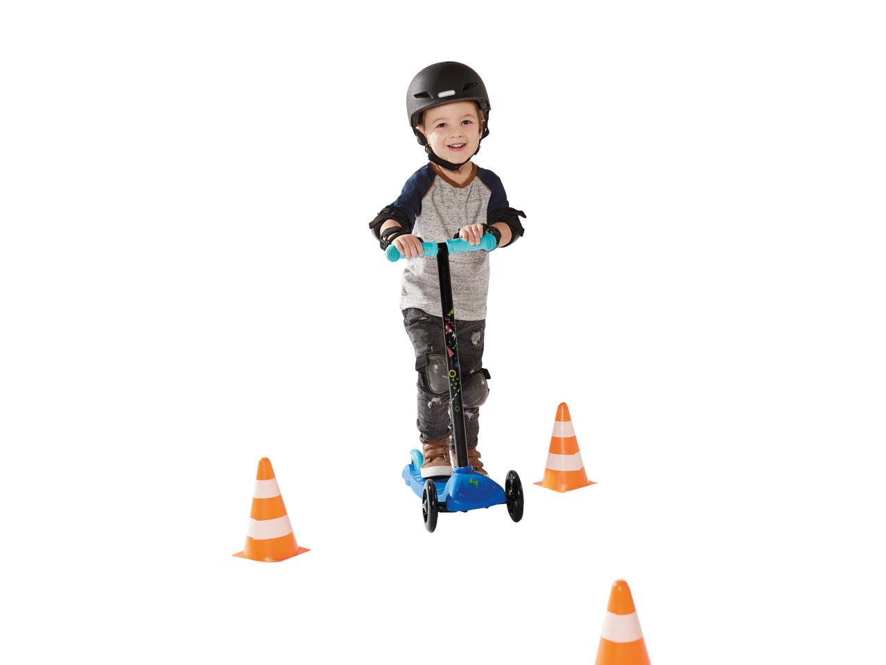 Playtive Junior Kids' Scooter or Tri-Scooter1