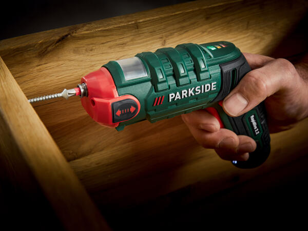 Cordless Screwdriver with Integrated Bit Storage