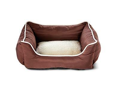 Heart to Tail Round or Rectangle Small Pet Bed