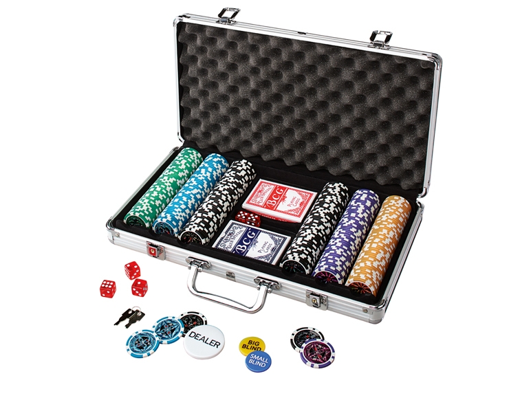 Set poker cu jetoane si accesorii