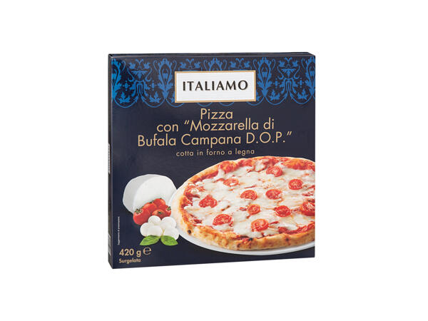 Pizza with "Buffalo Mozzarella from Campania PDO"