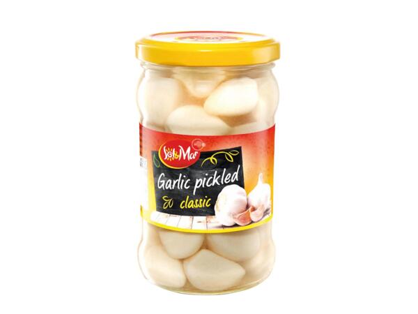 Garlic Cloves in Oil