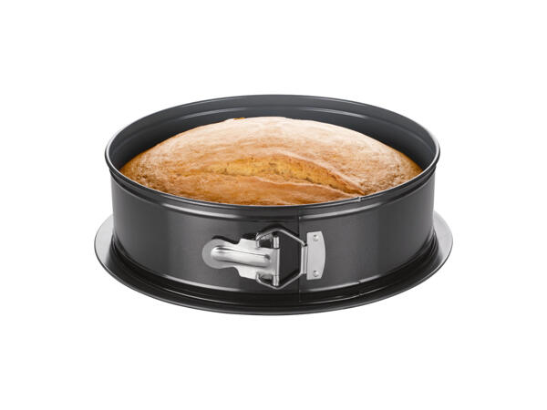 Springform Cake Tin / Loaf Tin / Round Fluted Cake Tin