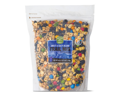 Southern Grove Sweet & Salty Blend Trail Mix