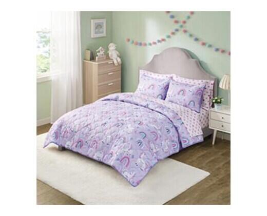 Huntington Home 
 Twin or Full Reversible Quilt