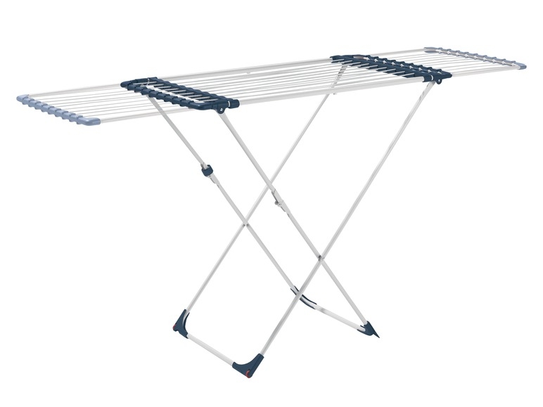 Extendable Clothes Stand