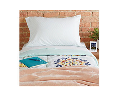 Huntington Home Twin/Twin XL or Full/Queen Reversible Comforter